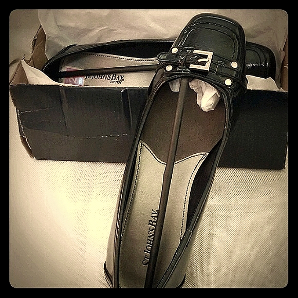 Flat Shoe